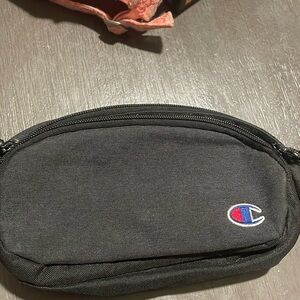 Champion Fanny Pack